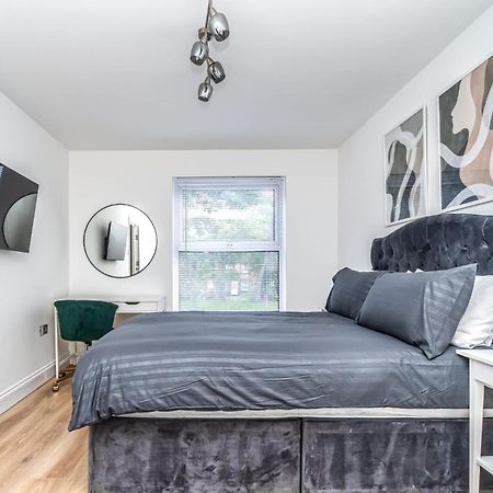 Cosy Guest House In Whitechapel ロンドン エクステリア 写真