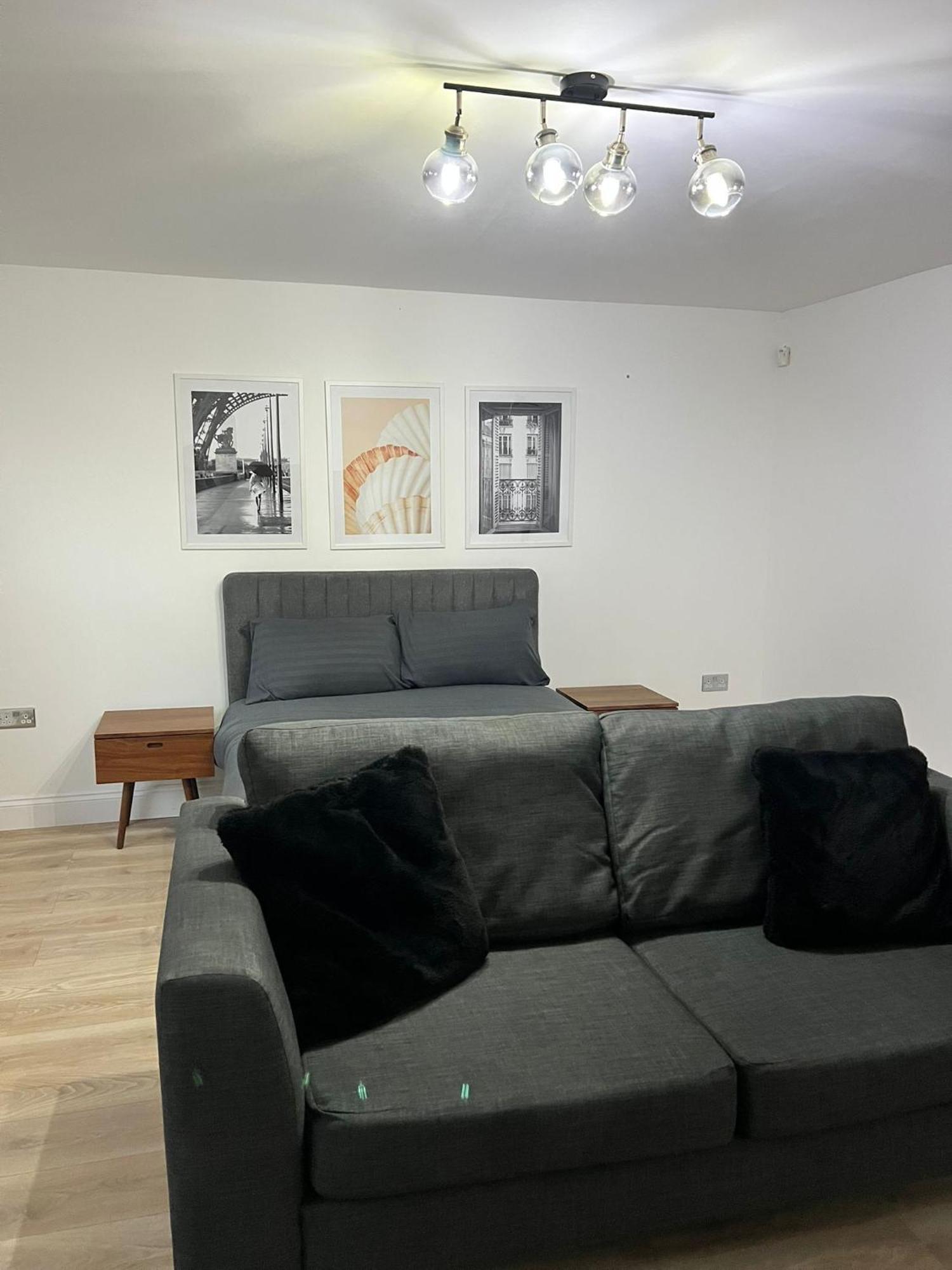 Cosy Guest House In Whitechapel ロンドン エクステリア 写真